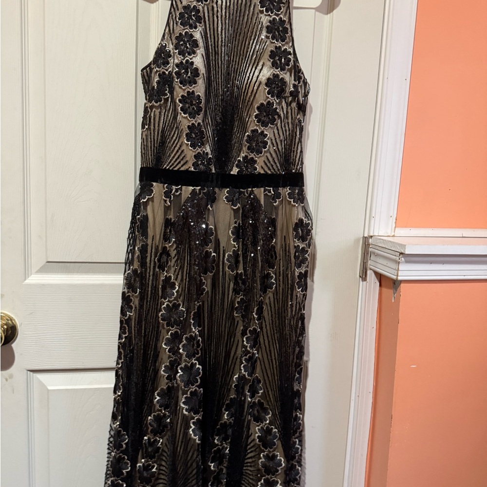 Basix Black and Gold Floral Maxi Dress NWT - Picture 2 of 9